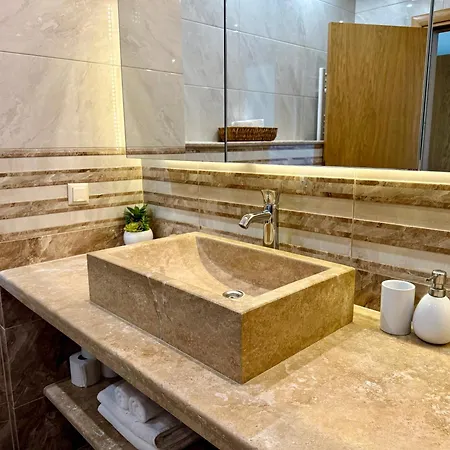 Cosher Gardenia Palace 6 Free Parking Ahyolu