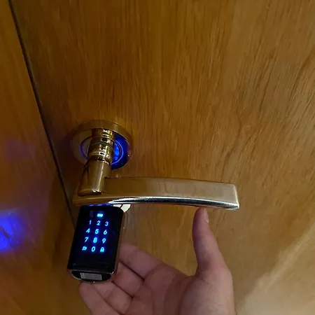 아파트 Cosher Gardenia Palace 6 Free Parking