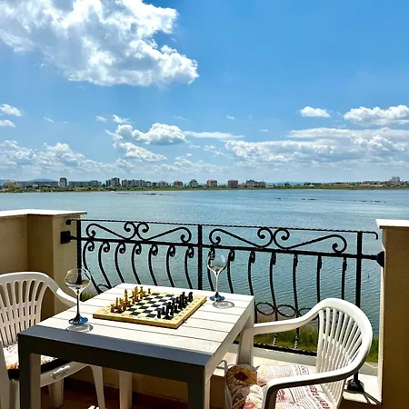 Cosher Gardenia Palace 6 Free Parking Apartment