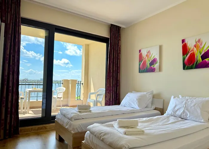 Cosher Gardenia Palace 6 Free Parking Apartman